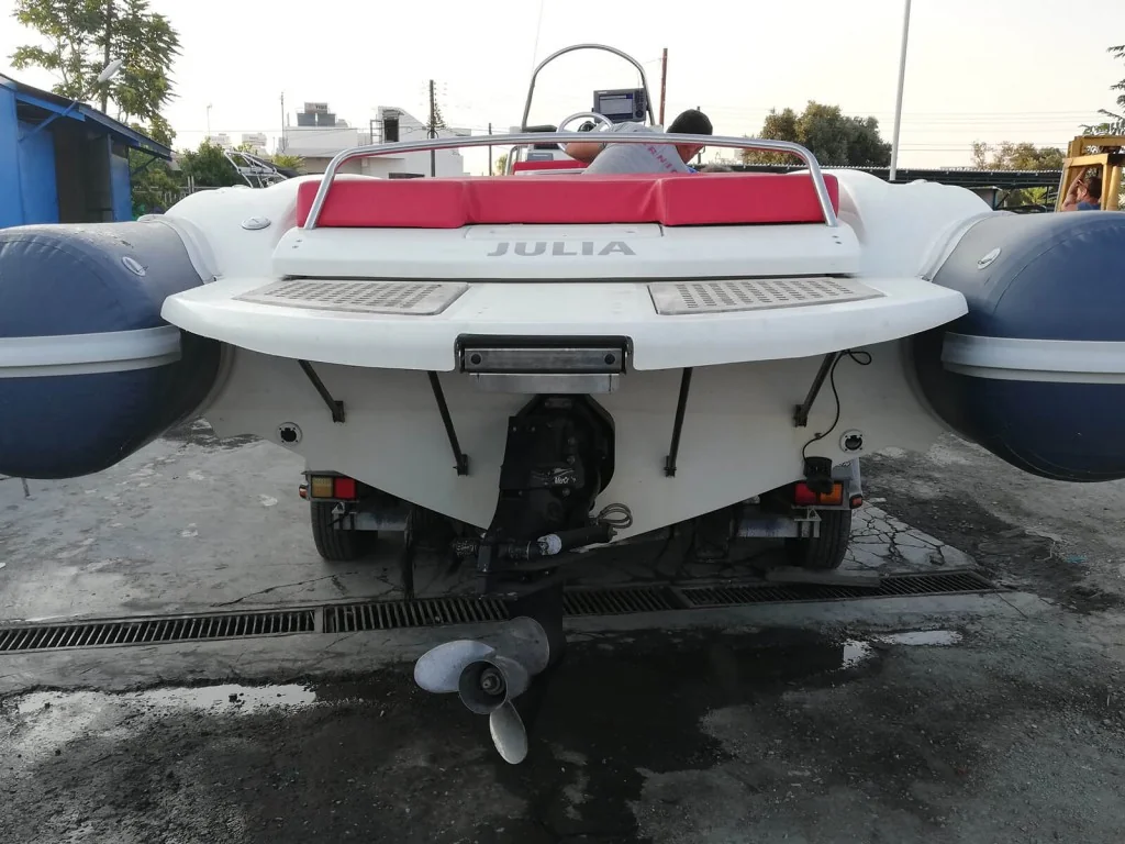 Technorib Pirelli 770 gallery image 10 - Diamantides Yachting