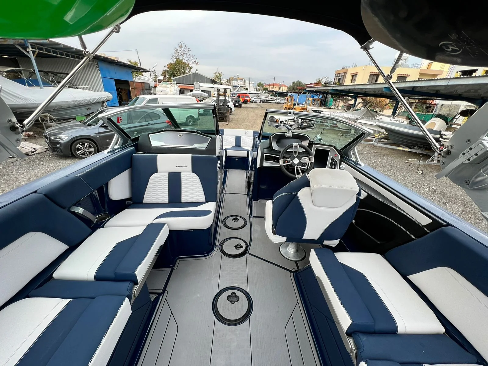 Mastercraft X24 (2020) gallery image 11 - Diamantides Yachting