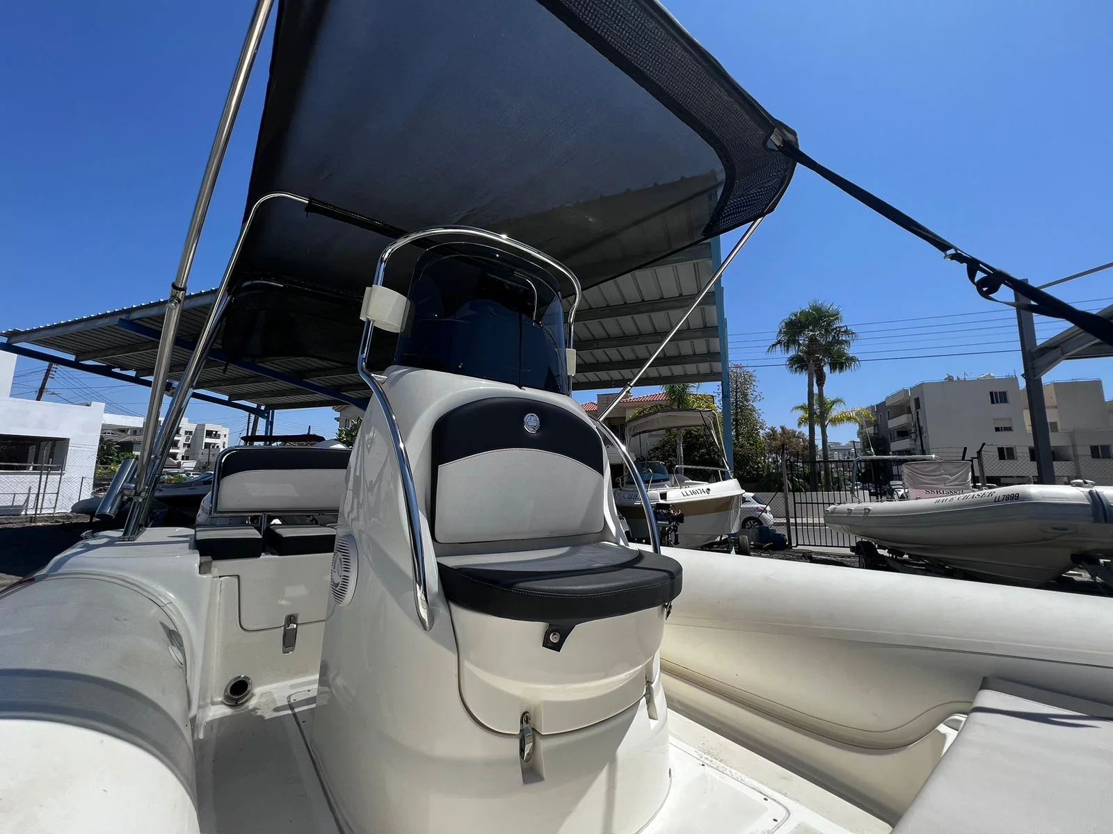 BSC 570 gallery image 5 - Diamantides Yachting