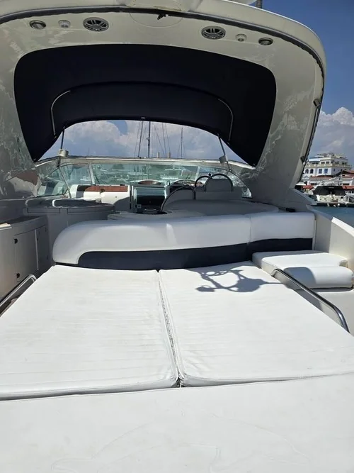 Fairline Targa 43 (1998) gallery image 3 - Diamantides Yachting