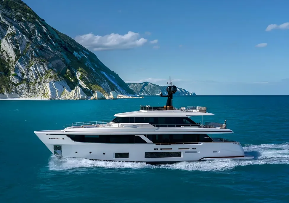 Custom Line Navetta 30 (2022)