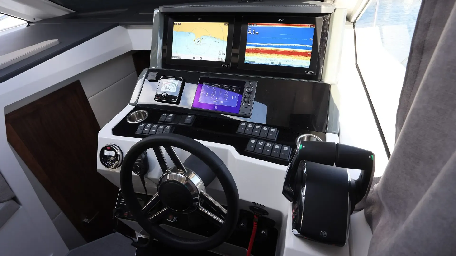 Karnic s37x (2025) gallery image 10 - Diamantides Yachting