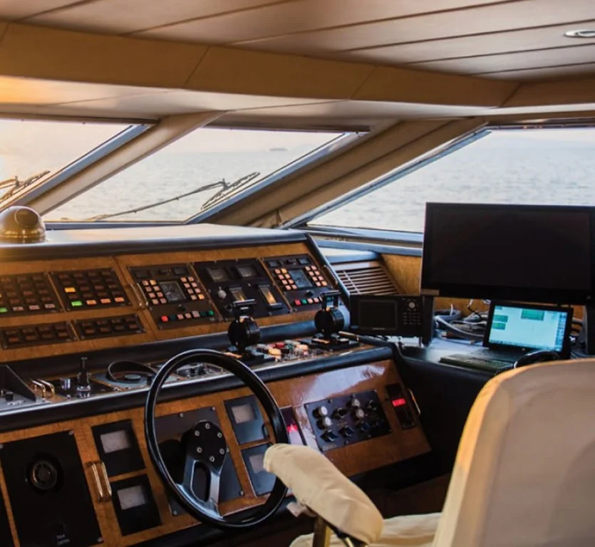 Baglietto (1986) gallery image 6 - Diamantides Yachting