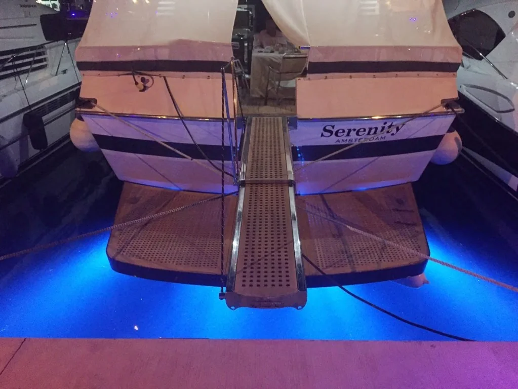 Cantieri Di Pisa AKHIR 22 S gallery image 6 - Diamantides Yachting