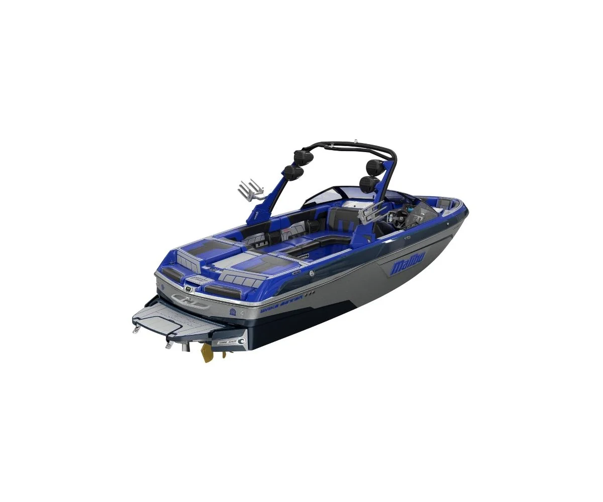 Malibu 23 LSV spotlight