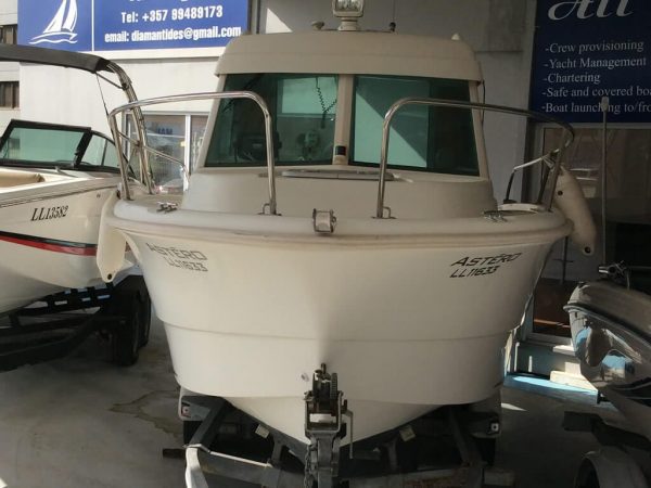 BENETEAU Antares Boat