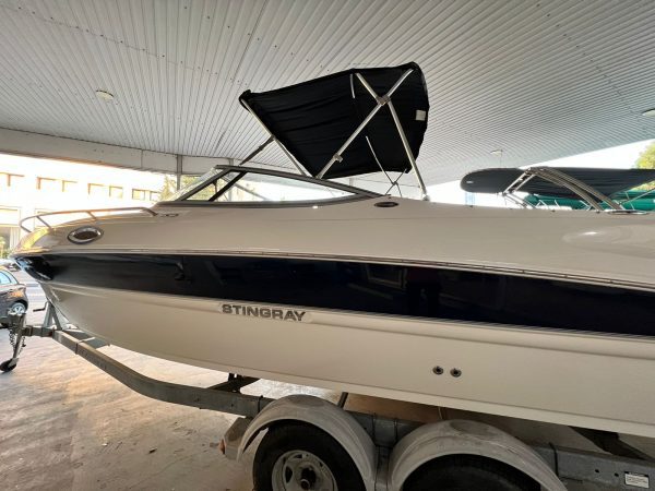 StingRay 235 Boat - Image 9